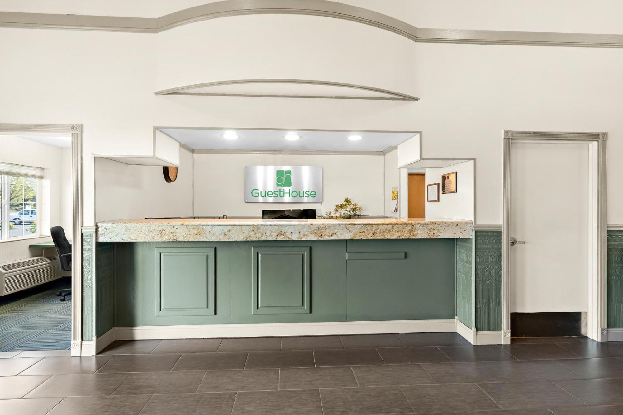 Guesthouse Inn & Suites Kelso/Longview Bagian luar foto